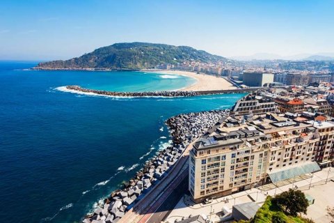 Culmia puts into operation 15 luxury houses in the historic center of San Sebastian