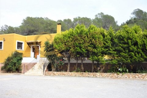 Villa en alquiler en San Antonio De Portmany, Ibiza, España 3 dormitorios, 150 m2 No. 30821 - foto 3
