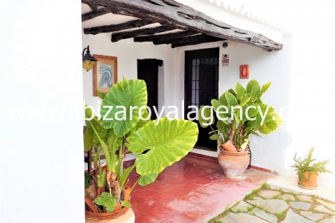Villa en venta en Santa Gertrudis De Fruitera, Ibiza, España 5 dormitorios, 500 m2 No. 30865 - foto 10