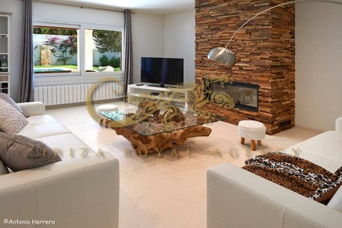 Villa en venta en Port Des Torrent, Ibiza, España 4 dormitorios, 372 m2 No. 30797 - foto 18