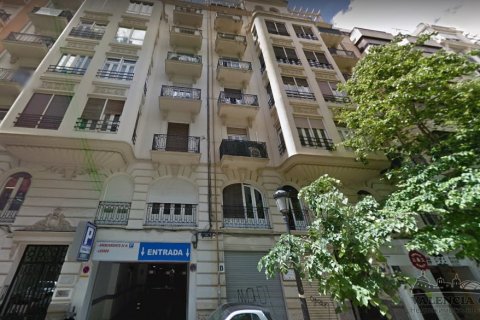 Estacionamiento en venta en Valencia, València, España 1200 m2 No. 30908 - foto 3