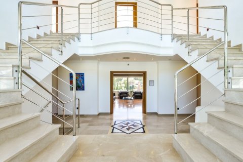 Villa en venta en Benissa, Alicante, España 6 dormitorios, 587 m2 No. 24837 - foto 8