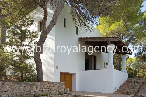 Villa en venta en Formentera, España 5 dormitorios, 300 m2 No. 30873 - foto 2