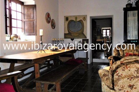 Villa en venta en Santa Gertrudis De Fruitera, Ibiza, España 5 dormitorios, 500 m2 No. 30865 - foto 18