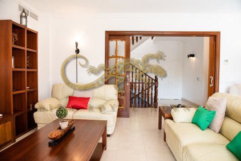 Villa en venta en Sant Josep de sa Talaia, Ibiza, España 4 dormitorios, 500 m2 No. 30798 - foto 13