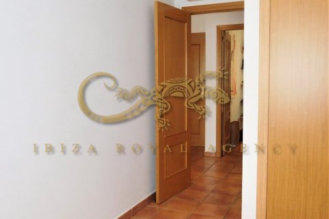 Ático en alquiler en Playa d'en Bossa, Ibiza, España 2 dormitorios, 75 m2 No. 30851 - foto 20