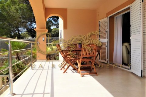 Villa en venta en Sant Josep de sa Talaia, Ibiza, España 4 dormitorios, 500 m2 No. 30798 - foto 22