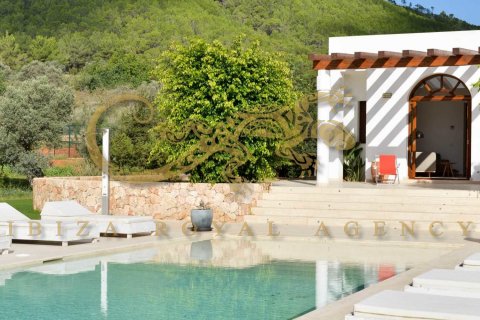 Villa en venta en Santa Eulalia Del Rio, Ibiza, España 7 dormitorios, 650 m2 No. 30812 - foto 26