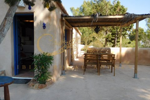 Villa en venta en San Antonio De Portmany, Ibiza, España 5 dormitorios, 282 m2 No. 30861 - foto 16