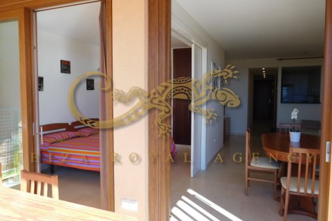 Apartamento en alquiler en Playa d'en Bossa, Ibiza, España 3 dormitorios, 90 m2 No. 30883 - foto 1