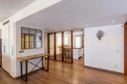 Apartamento en venta Palma de Mallorca, Mallorca, España 3 dormitorios, 204 m2 No. 31649 - foto 3