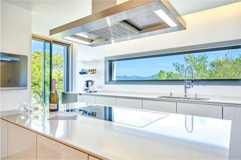 Villa en venta en Santa Ponsa, Mallorca, España 5 dormitorios, 1000 m2 No. 31670 - foto 6