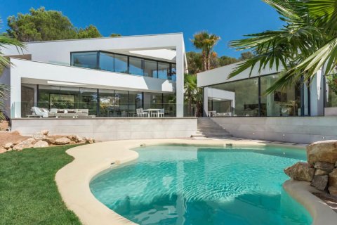 Villa en venta en Son Vida, Mallorca, España 3 dormitorios, 456 m2 No. 31678 - foto 1