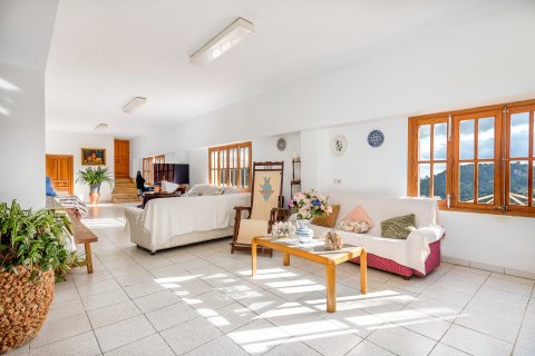 Villa en venta en Mancor De La Vall, Mallorca, España 5 dormitorios, 540 m2 No. 32471 - foto 11