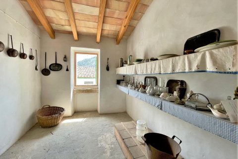 Casa adosada en venta en Pollenca, Mallorca, España 5 dormitorios, 575 m2 No. 33400 - foto 12