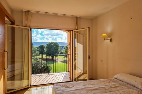 Apartamento en venta en Nova Santa Ponça, Mallorca, España 3 dormitorios, 172 m2 No. 32878 - foto 7
