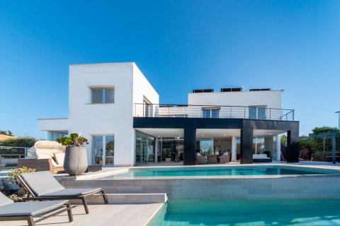 Villa en venta en Sa Torre, Mallorca, España 4 dormitorios, 546 m2 No. 32640 - foto 9