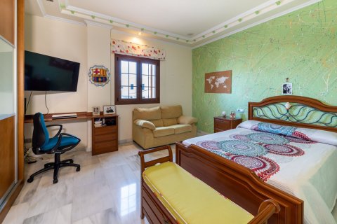 Villa en venta en Can Picafort, Mallorca, España 5 dormitorios, 720 m2 No. 32631 - foto 17