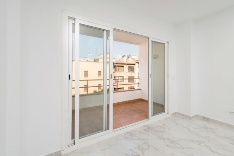 Apartamento en venta en Palma de Mallorca, Mallorca, España 3 dormitorios, 69 m2 No. 33389 - foto 3