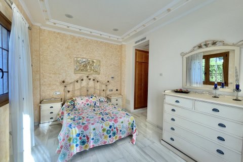 Villa en venta en Can Picafort, Mallorca, España 5 dormitorios, 720 m2 No. 32631 - foto 19