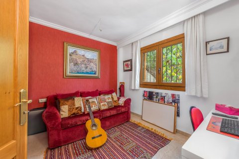 Apartamento en venta en Illetes (Ses), Mallorca, España 4 dormitorios, 200 m2 No. 33276 - foto 13