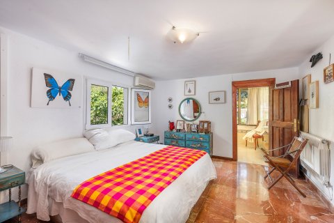 Villa en venta en Cala Blava, Mallorca, España 5 dormitorios, 506 m2 No. 32275 - foto 9
