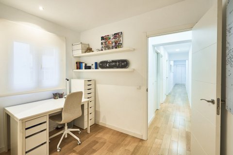 Apartamento en venta en Palma de Mallorca, Mallorca, España 3 dormitorios, 165 m2 No. 33097 - foto 14