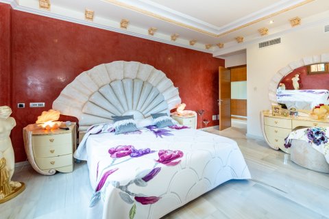Villa en venta en Can Picafort, Mallorca, España 5 dormitorios, 720 m2 No. 32631 - foto 11
