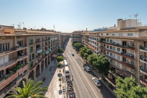 Apartamento en venta en Palma de Mallorca, Mallorca, España 3 dormitorios, 200 m2 No. 33096 - foto 4
