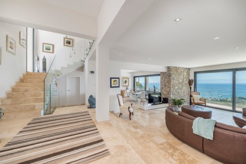 Villa en venta en Costa D'en Blanes, Mallorca, España 4 dormitorios, 400 m2 No. 32773 - foto 3