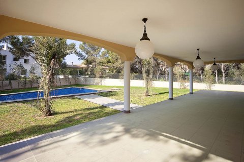 Villa en venta en Sol De Mallorca, Mallorca, España 3 dormitorios, 364 m2 No. 32522 - foto 3