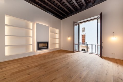 Apartamento en venta en Palma de Mallorca, Mallorca, España 3 dormitorios, 226 m2 No. 33438 - foto 1