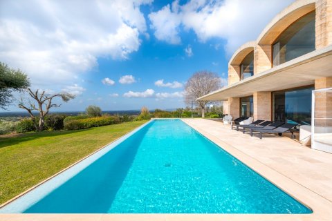 Villa en venta en Felanitx, Mallorca, España 4 dormitorios, 460 m2 No. 32430 - foto 2