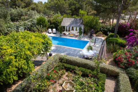 Villa en venta en Sol De Mallorca, Mallorca, España 4 dormitorios, 439 m2 No. 32613 - foto 15