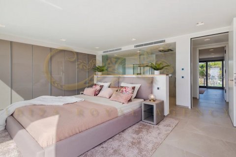 Villa en venta en Port Adriano, Mallorca, España 3 dormitorios, 414 m2 No. 36022 - foto 11