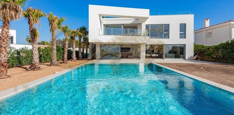Villa en Port Adriano, Mallorca, España 3 dormitorios, 414 m2 No. 36022