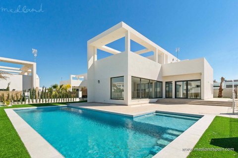 Villa en venta en Benijófar, Alicante, España 3 dormitorios, 121 m2 No. 34624 - foto 2