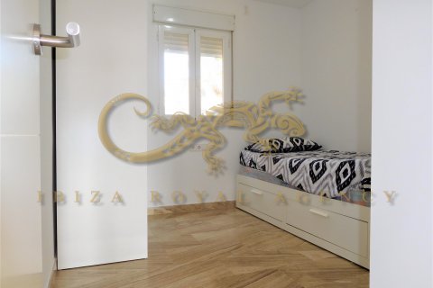 Apartamento en alquiler en Sa Carroca, Ibiza, España 2 dormitorios, 77 m2 No. 36020 - foto 14