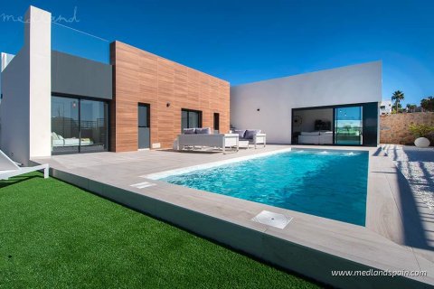 Villa en venta en Lomas De La Juliana, Alicante, España 3 dormitorios, 119 m2 No. 34531 - foto 1