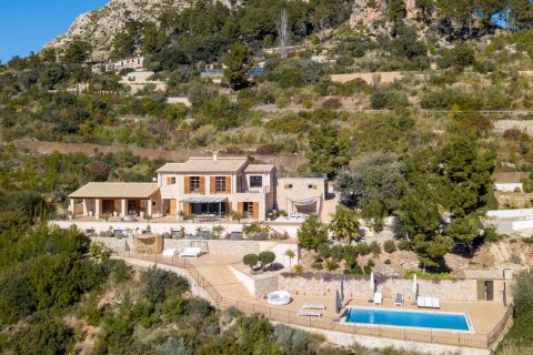 Finca en venta en Andratx, Mallorca, España 4 dormitorios, 911 m2 No. 36193 - foto 1