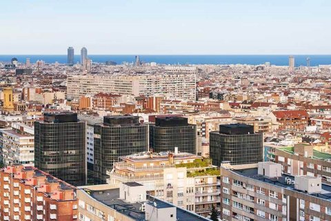 Barcelona estanca la oferta y asciende los costos tras la ley de alquileres catalana