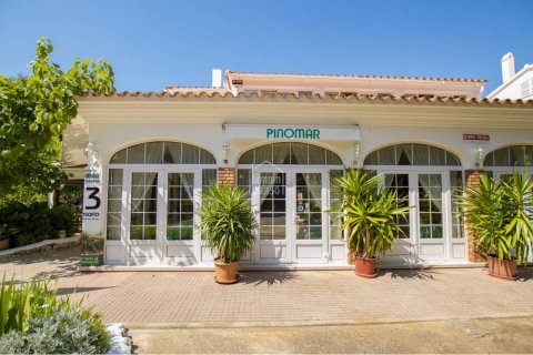 Propiedad comercial en venta en Es Mercadal, Menorca, España 6 dormitorios, 698 m2 No. 23777 - foto 3