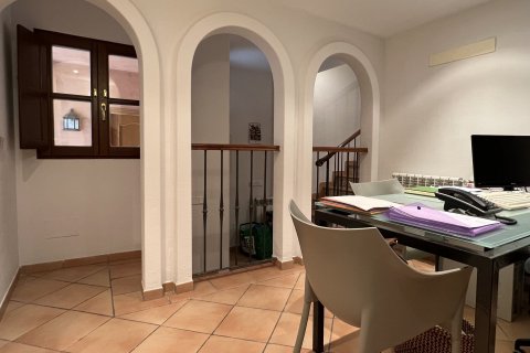 Casa adosada en venta en Lloseta, Mallorca, España 3 dormitorios, 140 m2 No. 36883 - foto 9