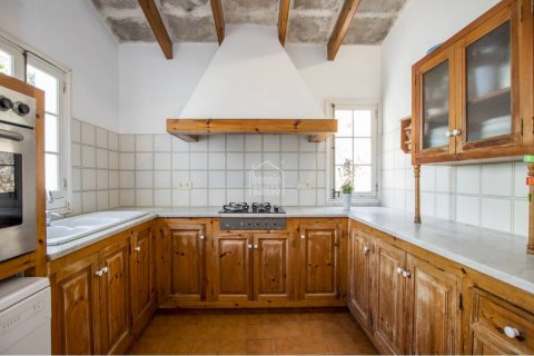 Casa adosada en venta en Ciutadella De Menorca, Menorca, España 5 dormitorios, 243 m2 No. 24233 - foto 7