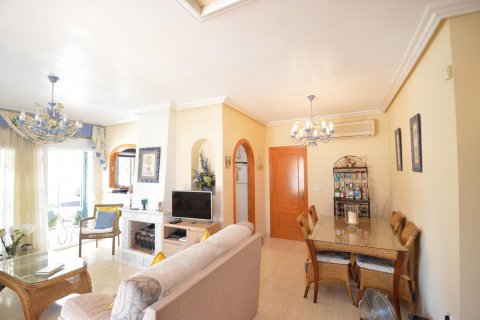 Villa en venta Cabo Roig, Alicante, España 3 dormitorios, 105 m2 No. 36963 - foto 4