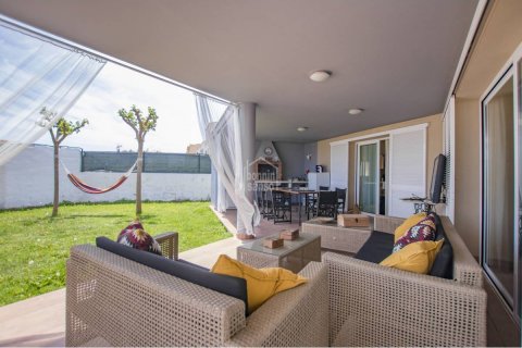 Villa en venta en Mahon, Menorca, España 5 dormitorios, 352 m2 No. 35499 - foto 5