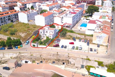 Casa adosada en venta en Es Castell, Menorca, España No. 24049 - foto 2