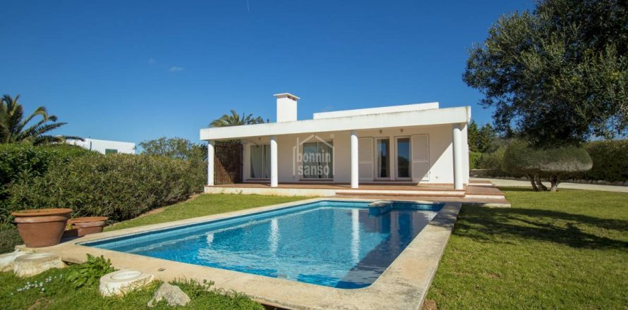 Villa en Sant Lluis, Menorca, España 4 dormitorios, 267 m2 No. 23449