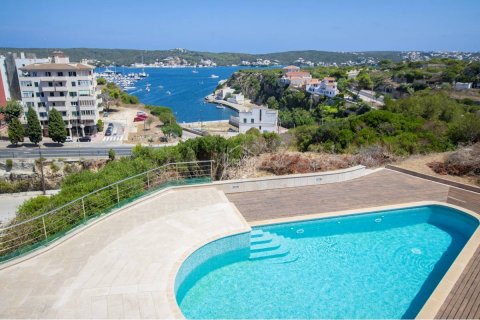 Villa en venta en Mahon, Menorca, España 4 dormitorios, 320 m2 No. 23806 - foto 2