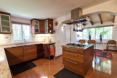Villa en venta en Torrenova, Mallorca, España 7 dormitorios, 349 m2 No. 40465 - foto 6
